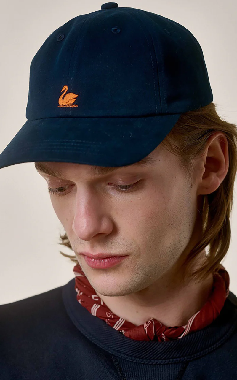 Merz b. Schwanen CAP01 Swan Logo Cap Night Blue - Image 2
