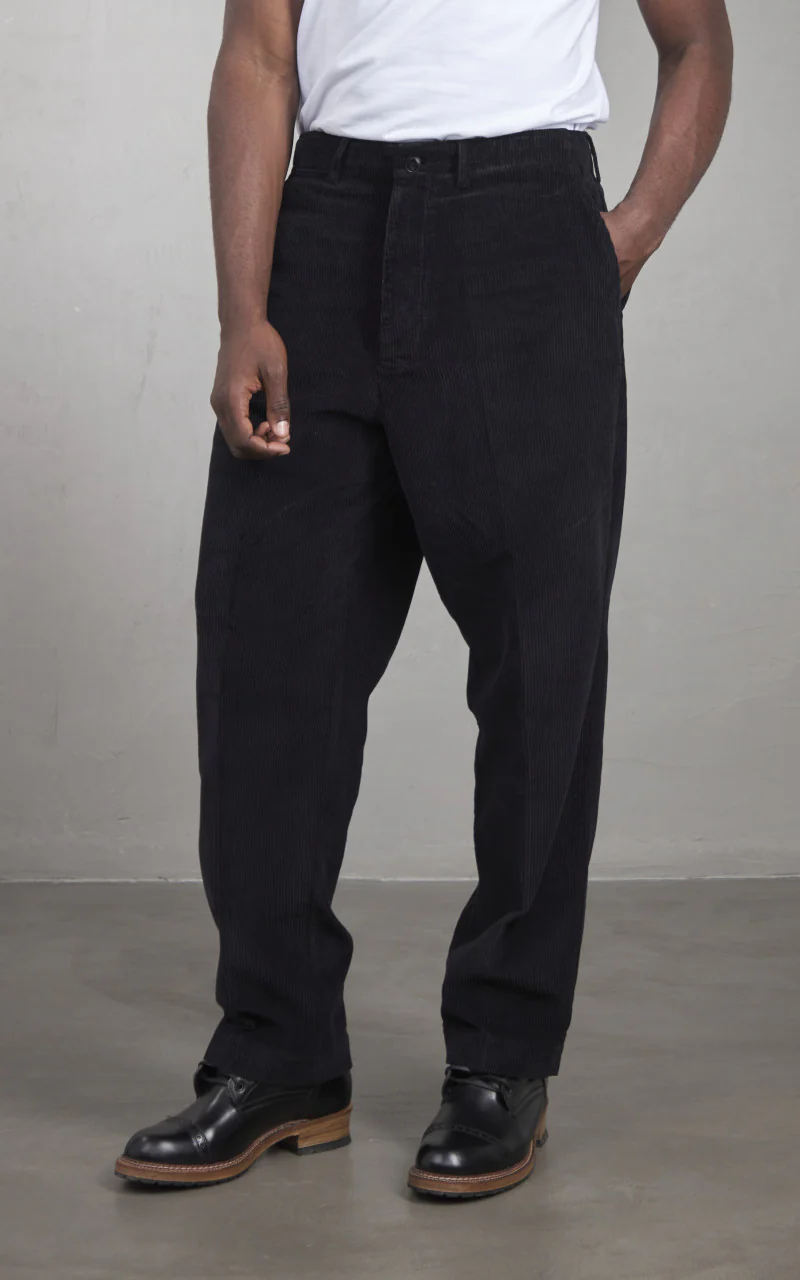 Merz b. Schwanen CHINO01C Corduroy Chino Relaxed Fit Deep Black - Image 4