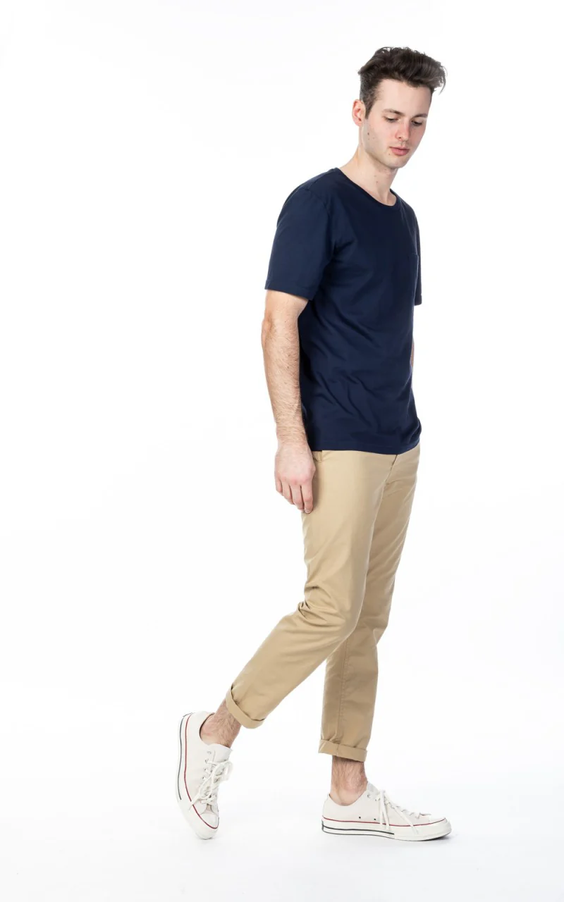 Merz b. Schwanen CTP01 Crew Neck Pocket Tee Deep Blue - Image 2