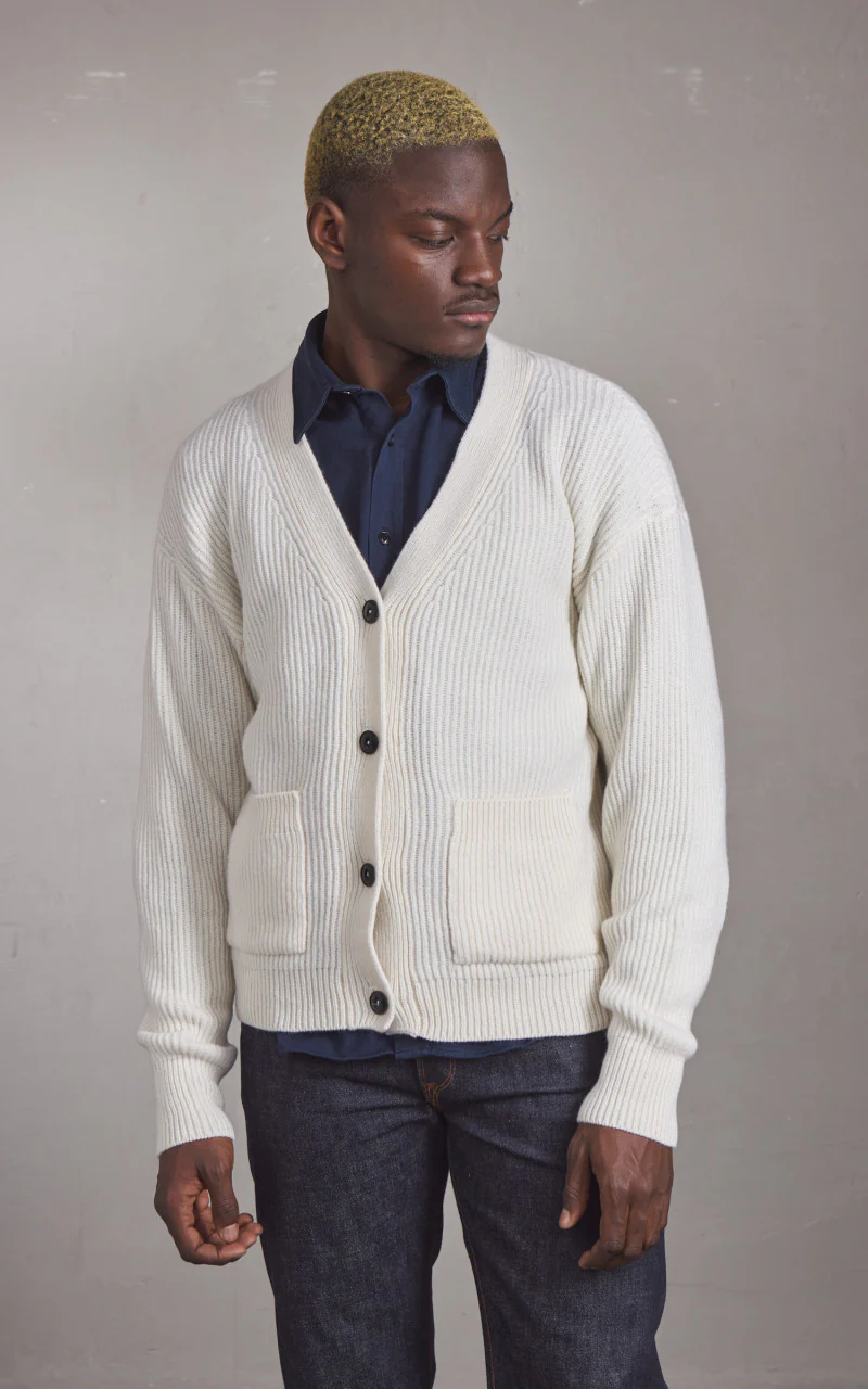 Merz b. Schwanen LOCG02 Merino Wool-Cashmere Cardigan Nature - Image 2