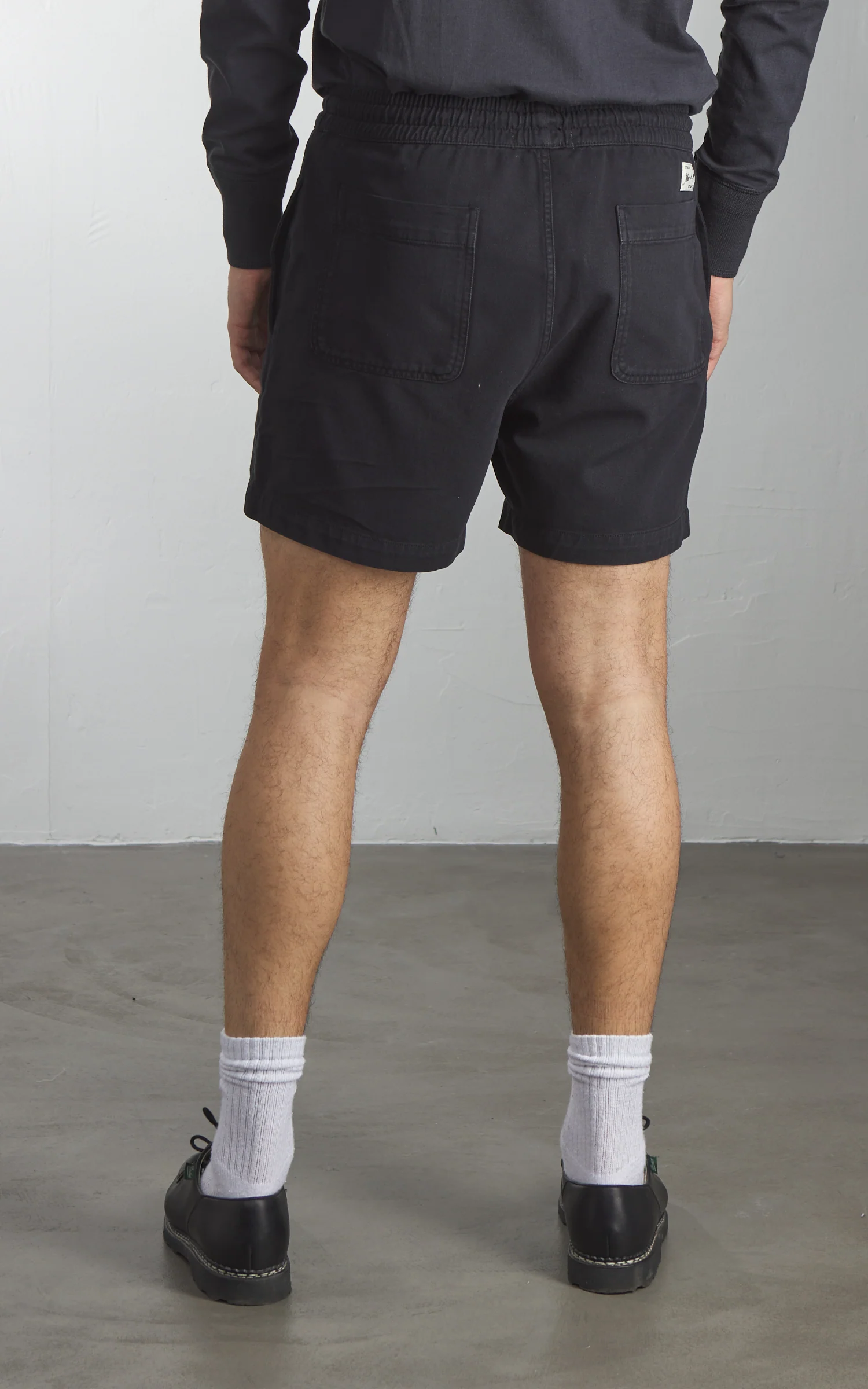 Merz b. Schwanen MALIBU01T Twill Shorts Deep Black - Image 6