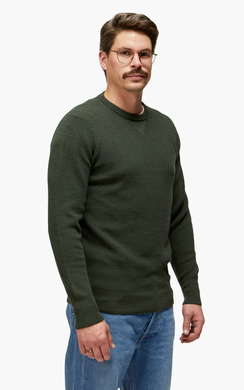 Merz b. Schwanen MWCC01 Classic Crew Merino Pullover Army - Image 5
