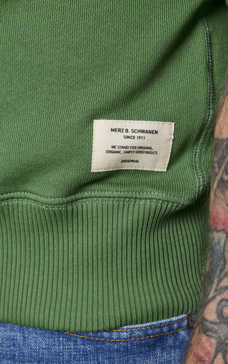 Merz b. Schwanen RGSW02 Sweatshirt Short Sleeve Grass - Image 6