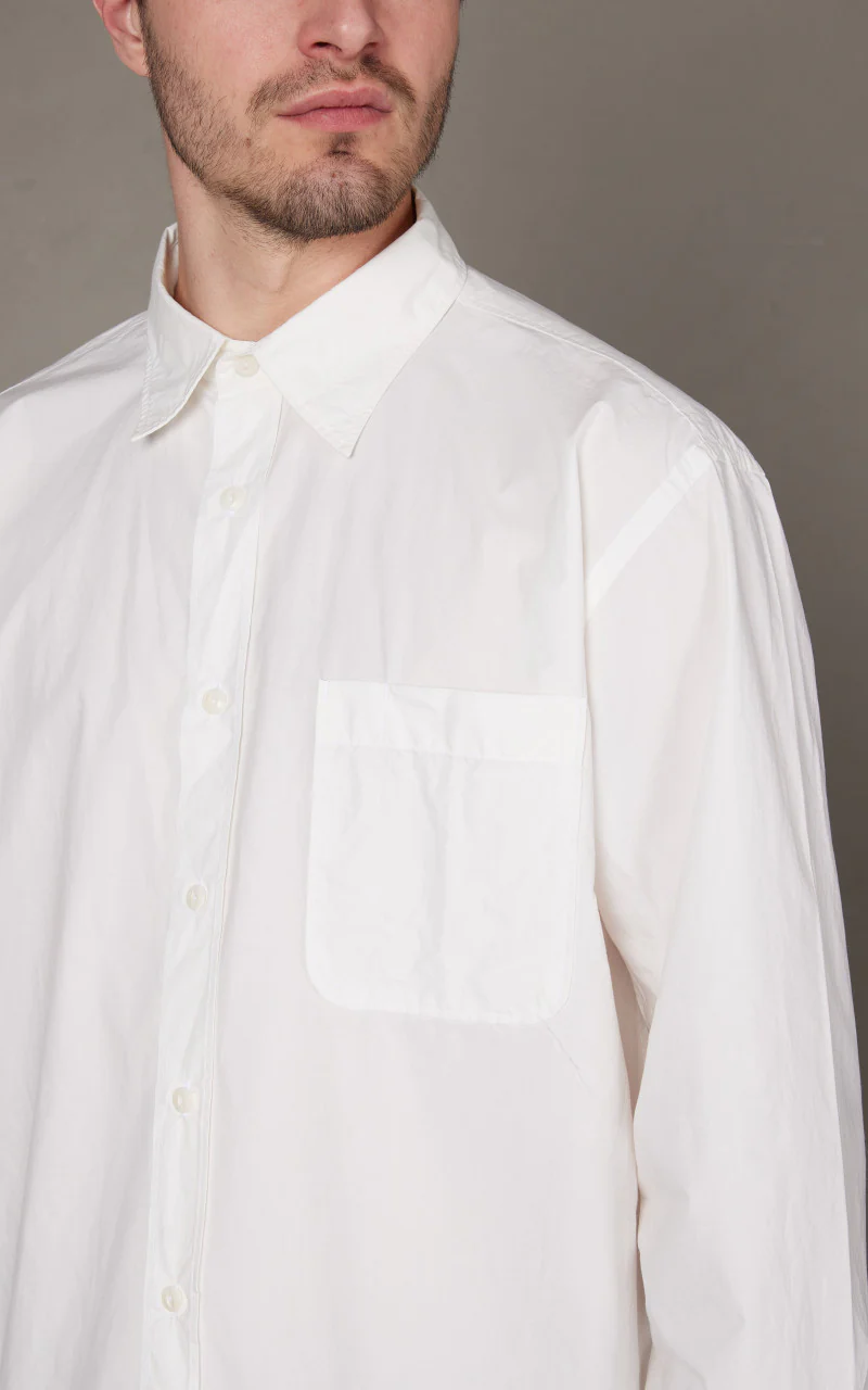 Merz b. Schwanen SHIRT01 Relaxed Fit Shirt White - Image 4