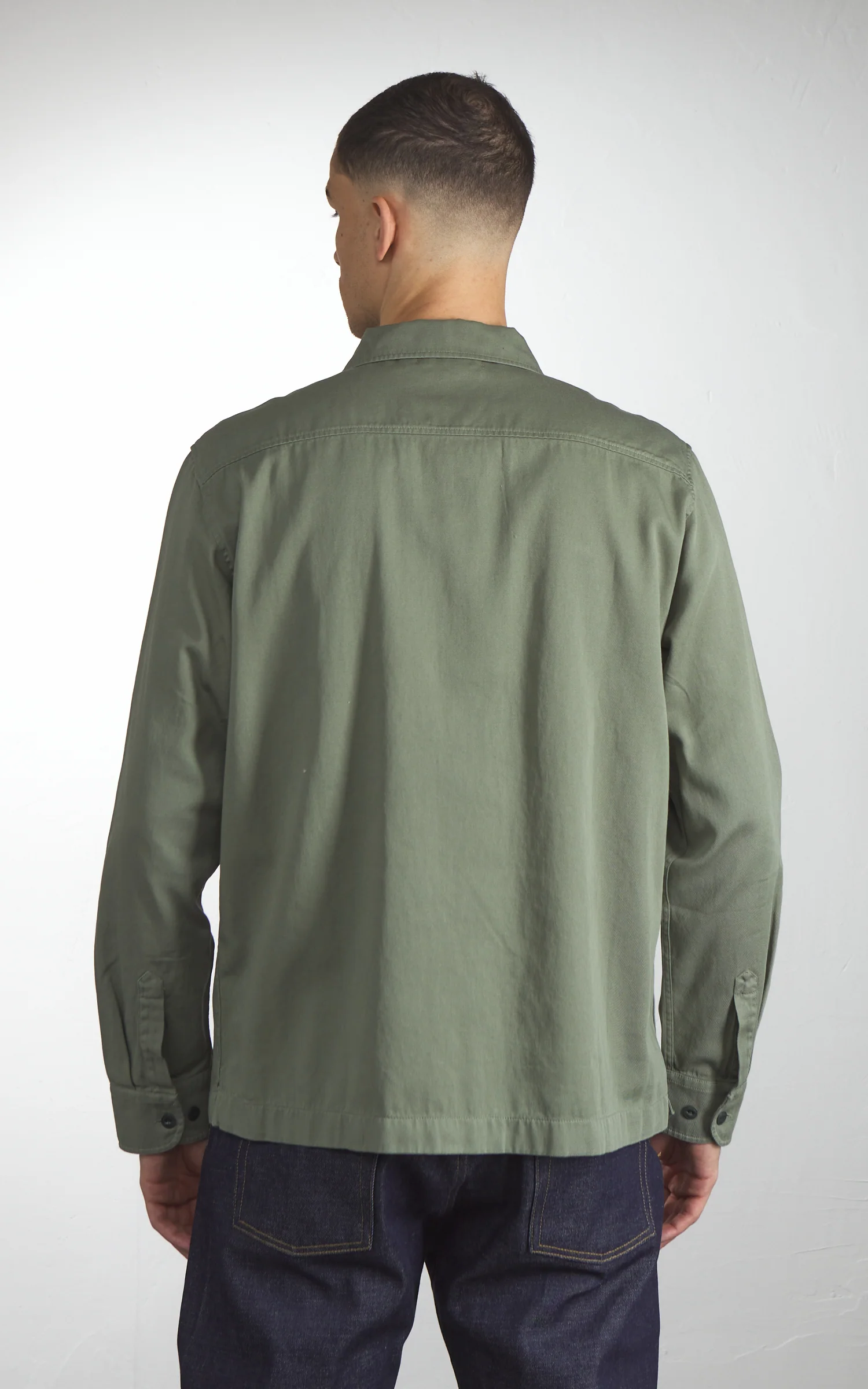 Merz b. Schwanen SHIRT06RT Cotton Twill Shirt Light Army - Image 4