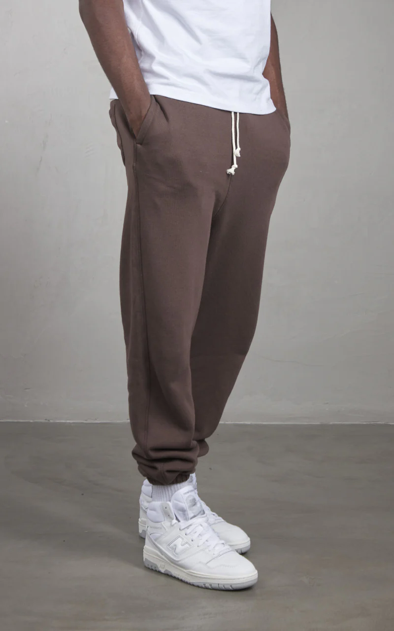Merz b. Schwanen SP06 Sweatpants Chocolate - Image 2