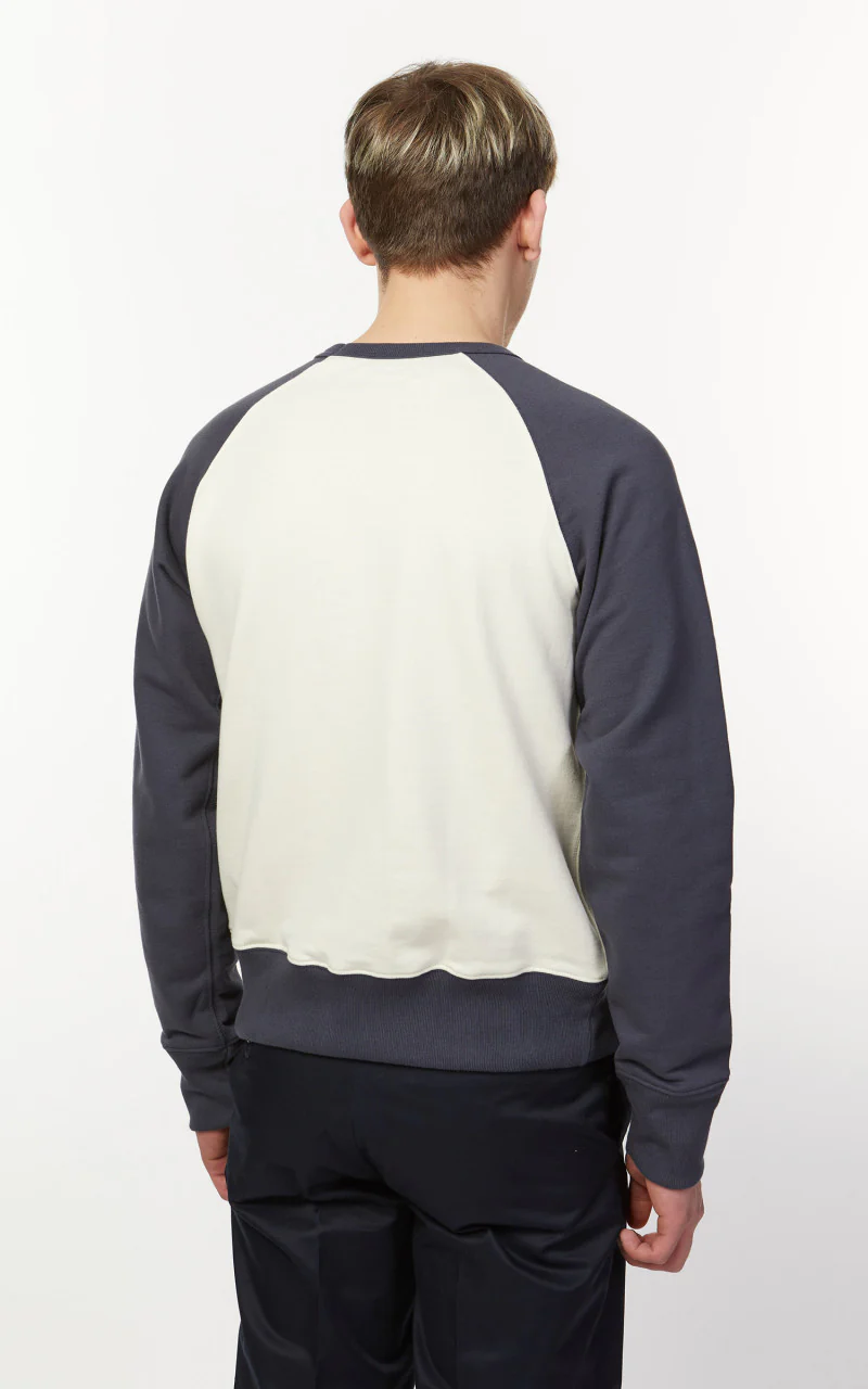 Merz b. Schwanen TR349 Good Training Sweatshirt Oat/Navy - Image 5