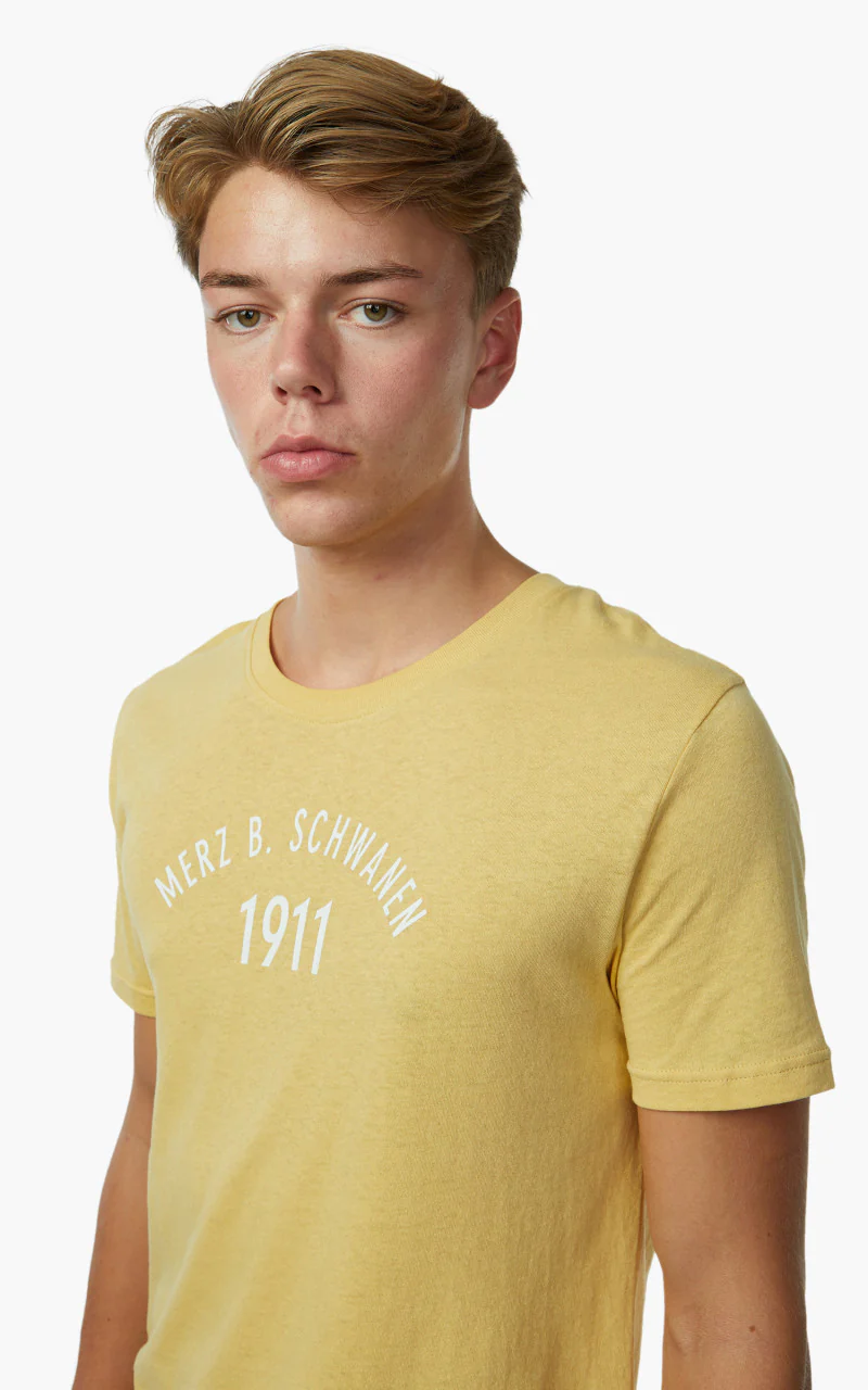 Merz b. Schwanen TRCT40 Crew Neck Print Tee Corn - Image 8