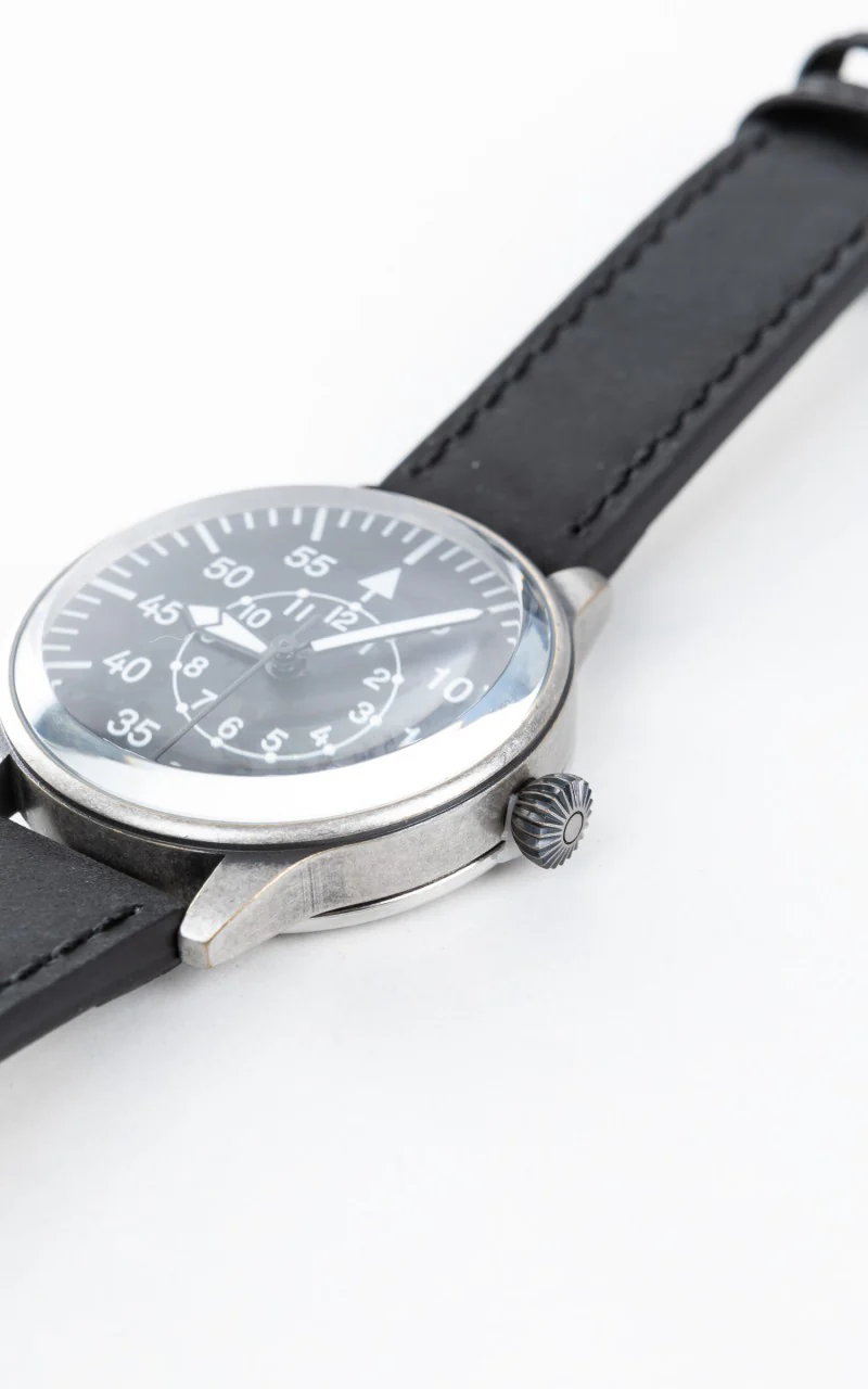 Military Surplus Vintage Army Watch Black - Image 3