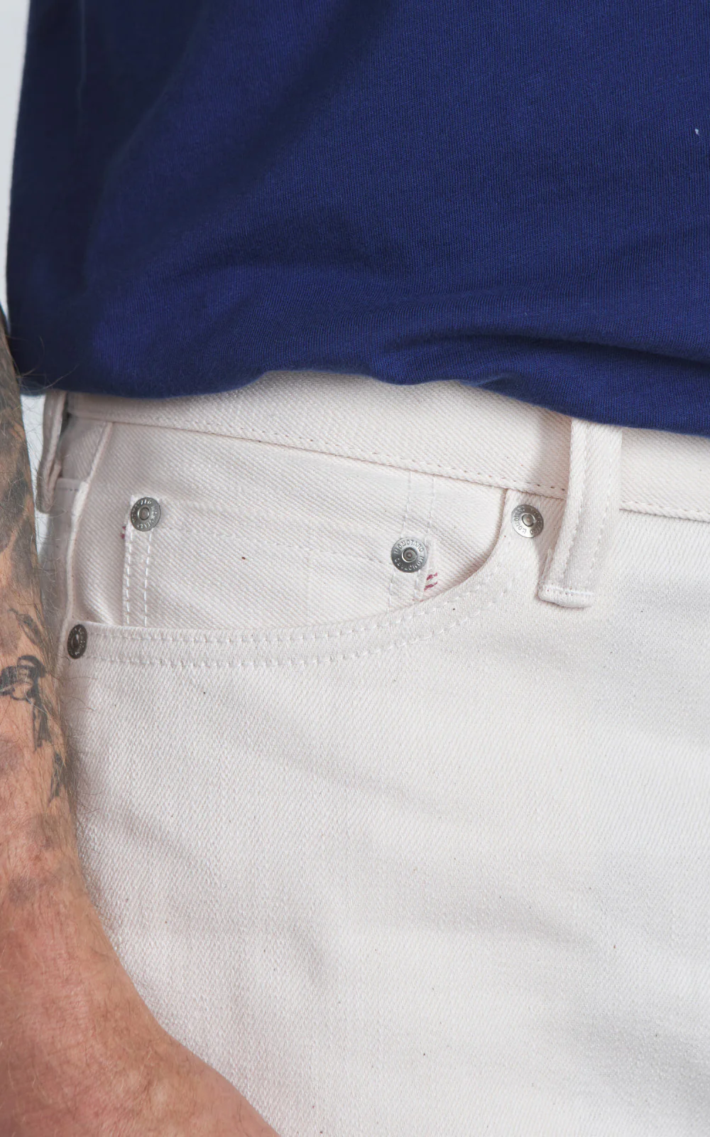MOMOTARO JEANS MXJE1404 #100 Straight Denim Sakura Dyed 14oz - Image 4