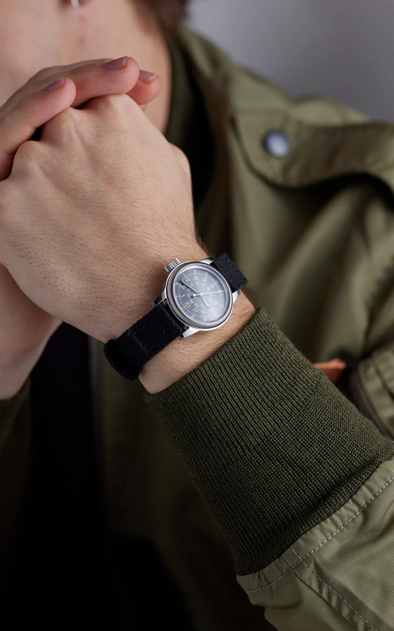 M.R.M.W. A-17 Vintage Military Watch Black Cotton Strap - Image 2