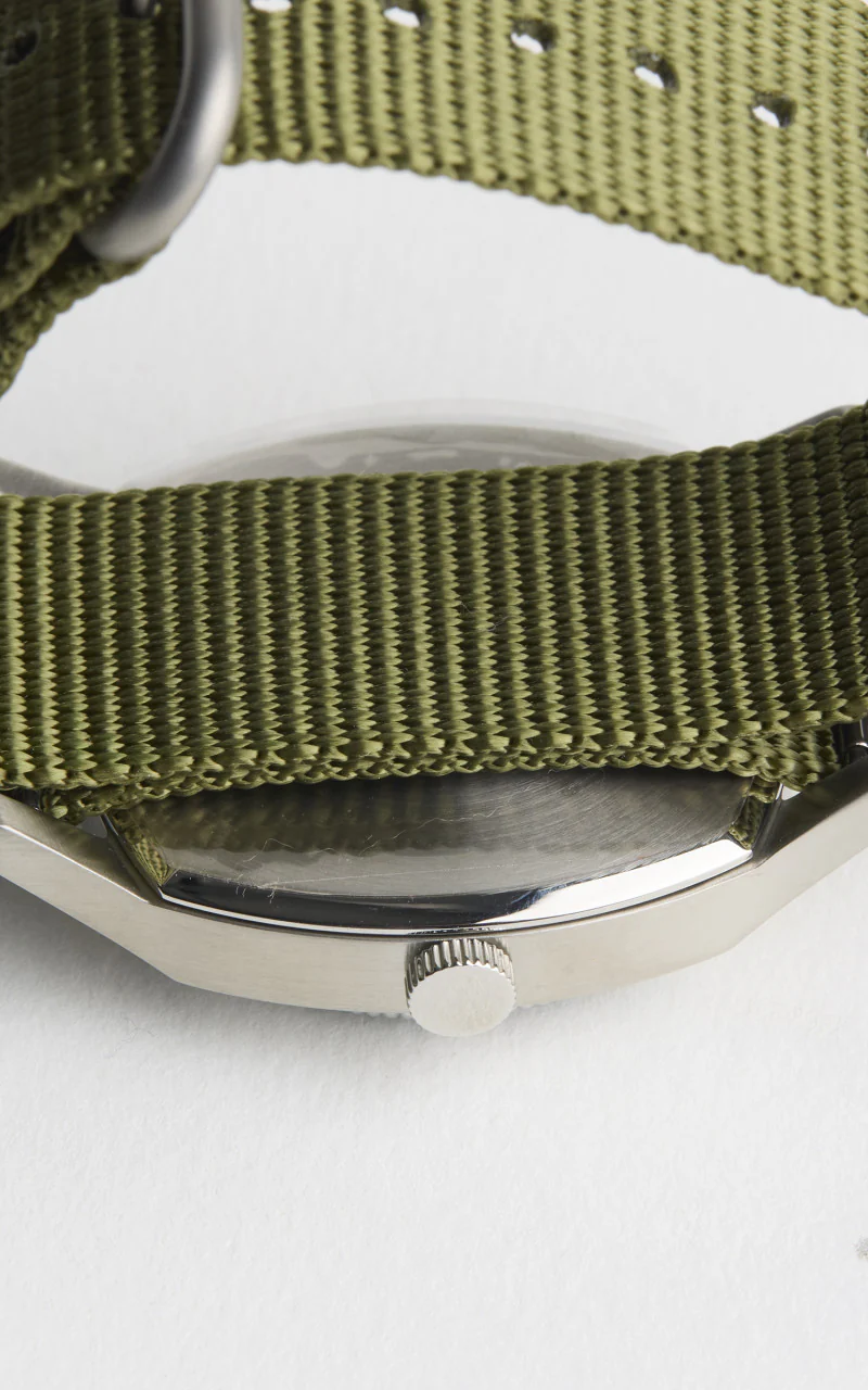 M.R.M.W. Majetek Big Turtle California Dial Nato Strap Black - Image 5