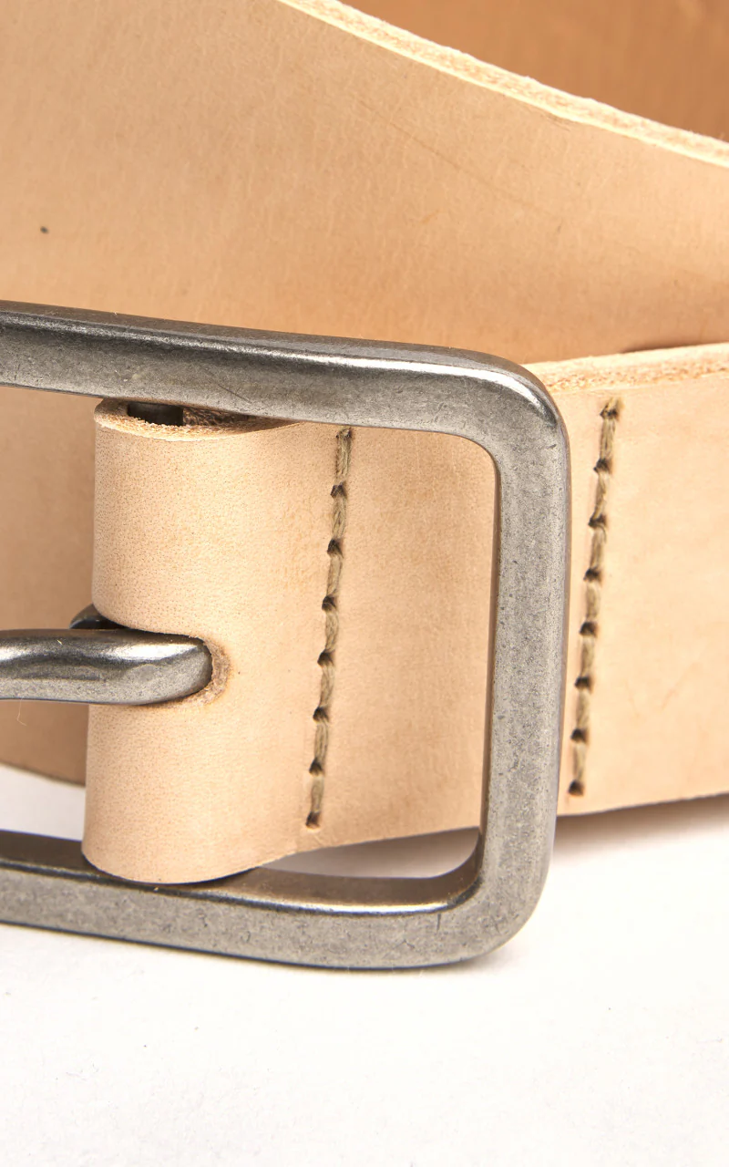 Naked & Famous Denim Thick Belt Bovine Leather 7mm Natural Tan - Image 3