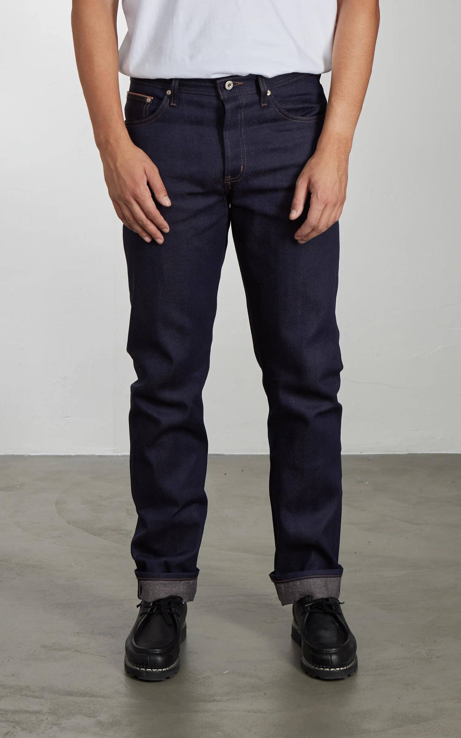 Naked & Famous Denim Weird Guy Coffee Dye Selvedge 12.5oz - Image 2