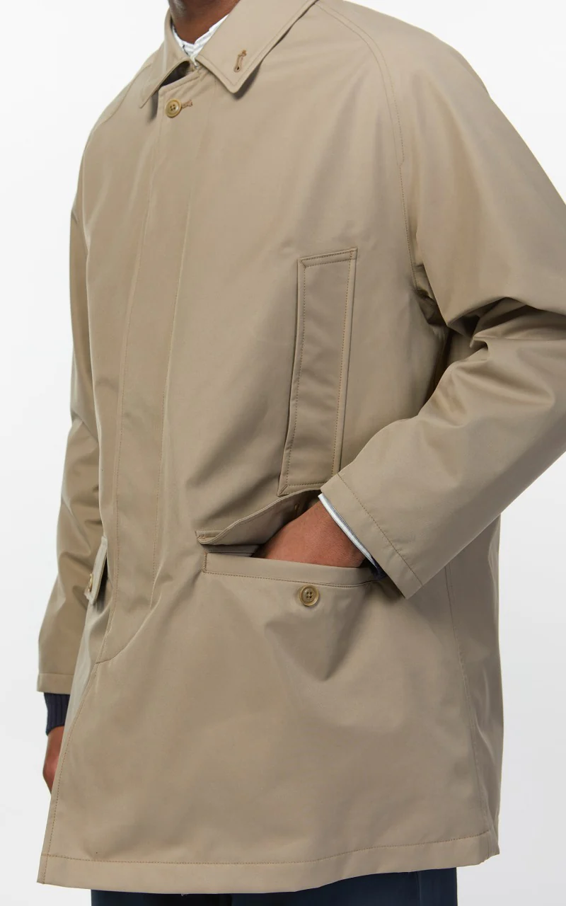 Nanamica 2L GORE-TEX Short Soutien Collar Coat Beige - Image 10