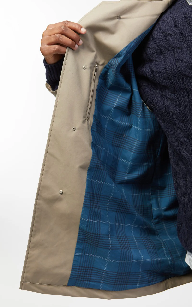 Nanamica 2L GORE-TEX Short Soutien Collar Coat Beige - Image 13