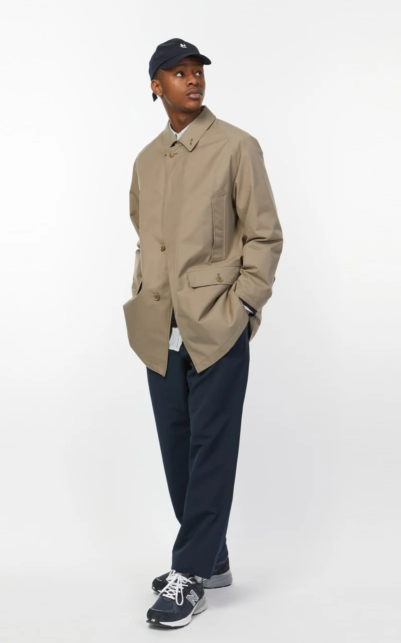 Nanamica 2L GORE-TEX Short Soutien Collar Coat Beige - Image 6