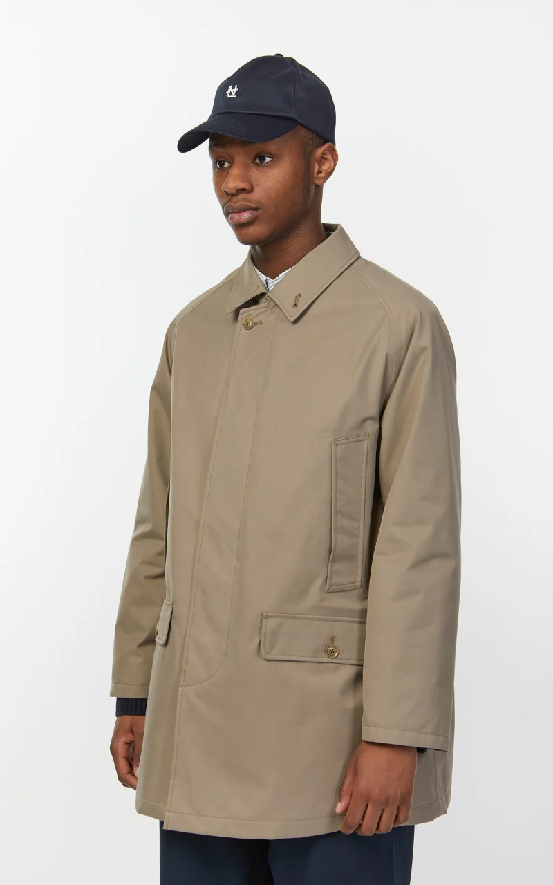Nanamica 2L GORE-TEX Short Soutien Collar Coat Beige - Image 7
