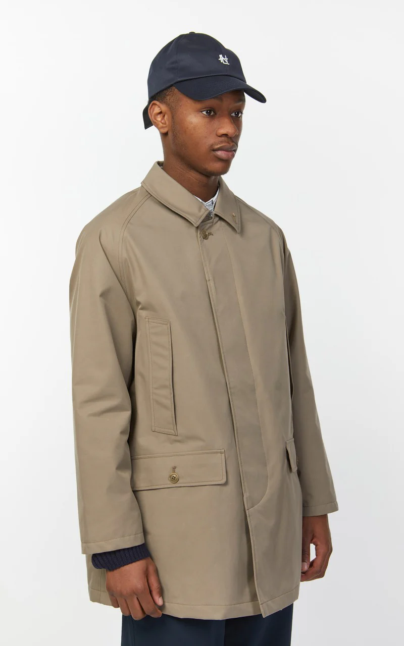 Nanamica 2L GORE-TEX Short Soutien Collar Coat Beige - Image 8