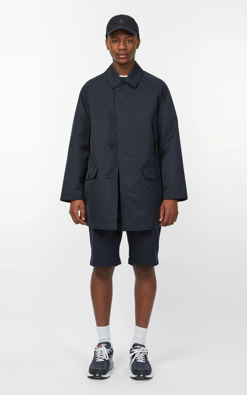 Nanamica 2L GORE-TEX Short Soutien Collar Coat Navy - Image 2