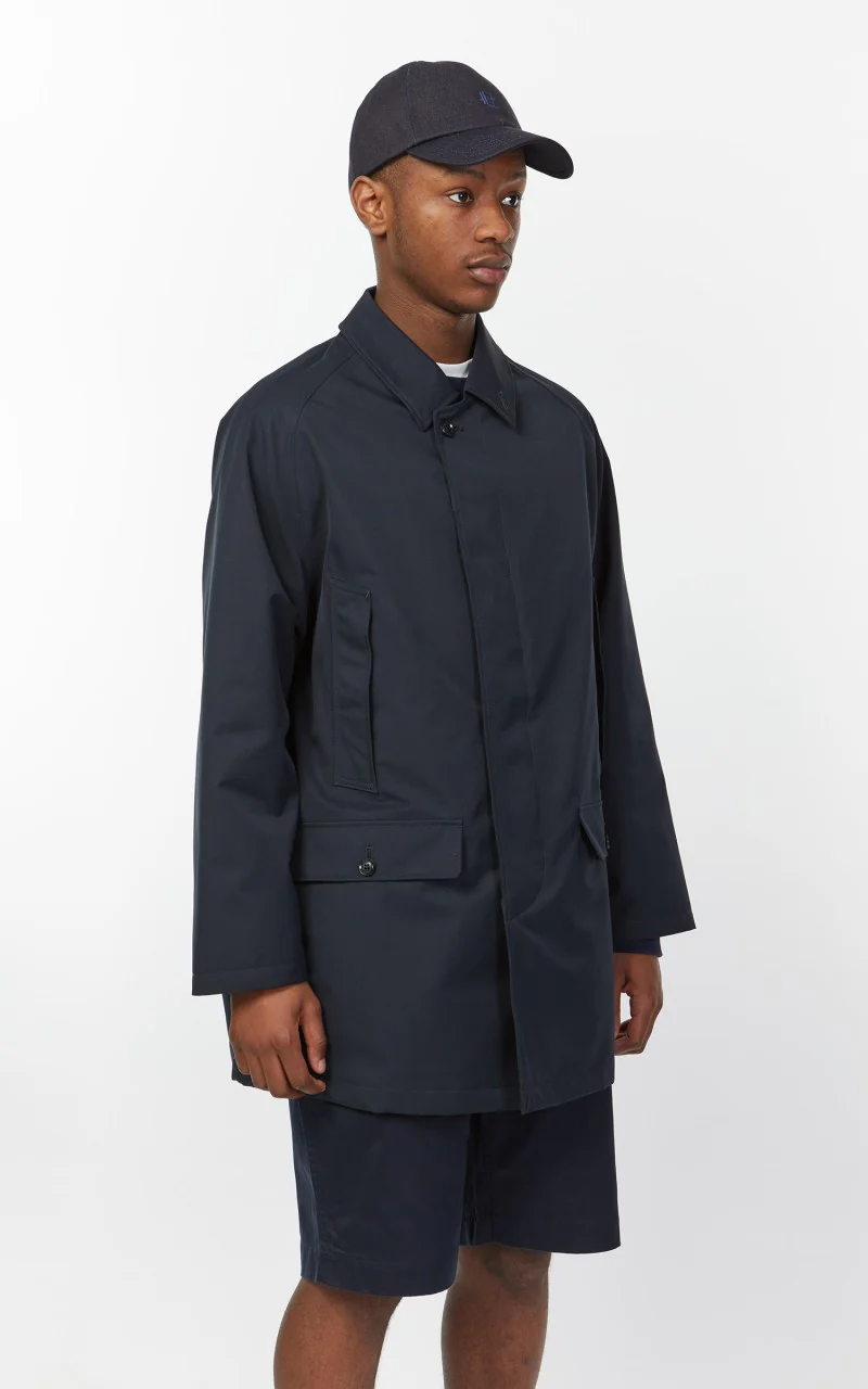 Nanamica 2L GORE-TEX Short Soutien Collar Coat Navy - Image 5
