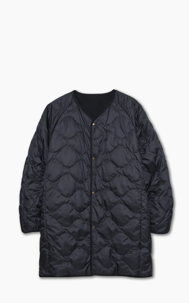 Nanamica Reversible Down Coat Navy - Image 3