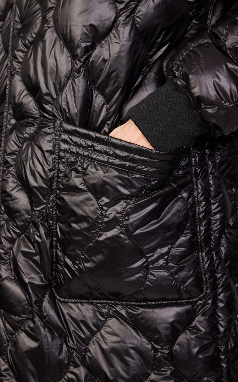 Nanga Onion Quilt Down Half Coat Black - Image 5