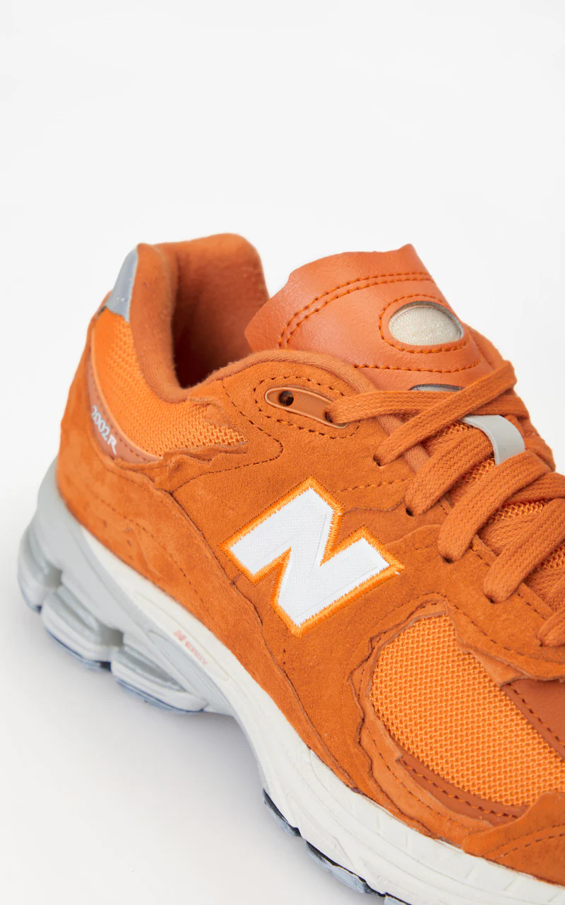 New Balance M2002 RDE Vintage Orange - Image 3