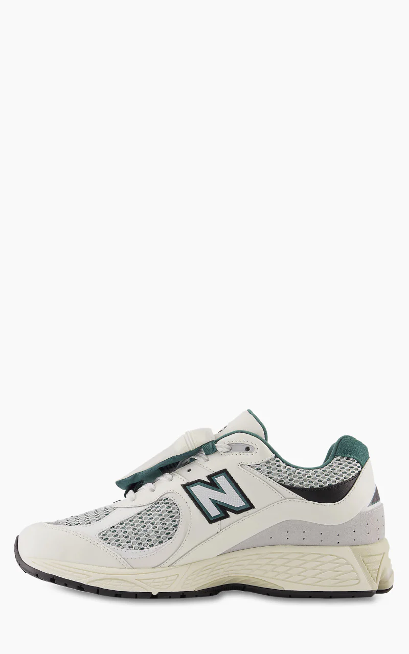New Balance M2002 RVD Sea Salt/Vintage Teal/White - Image 3