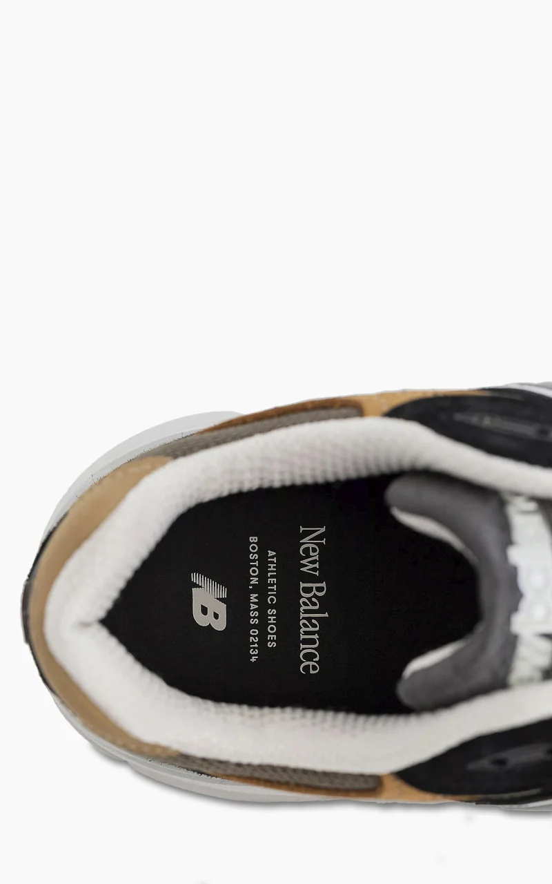 New Balance M990 BB3 Black/Tan "Made in USA" - Image 6