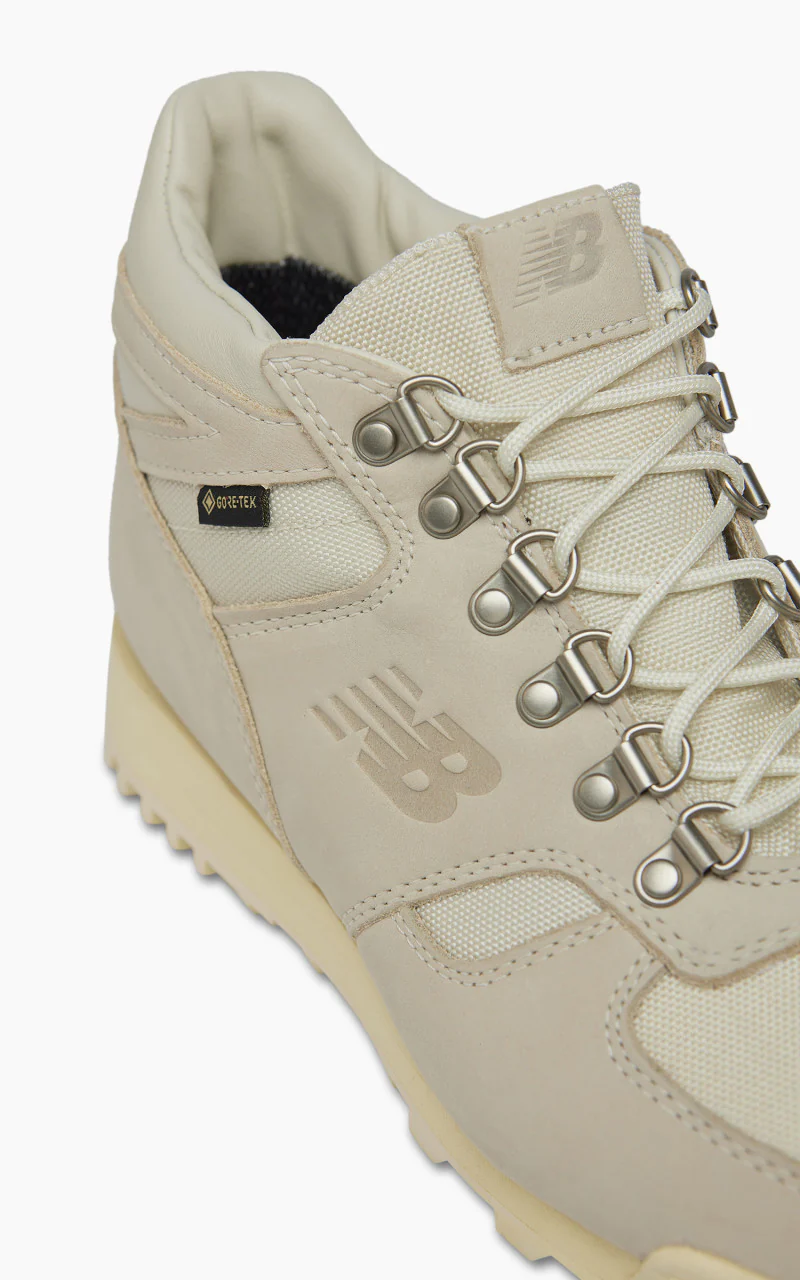 New Balance Rainier GTX Turtledove/Dawn Glow - Image 3