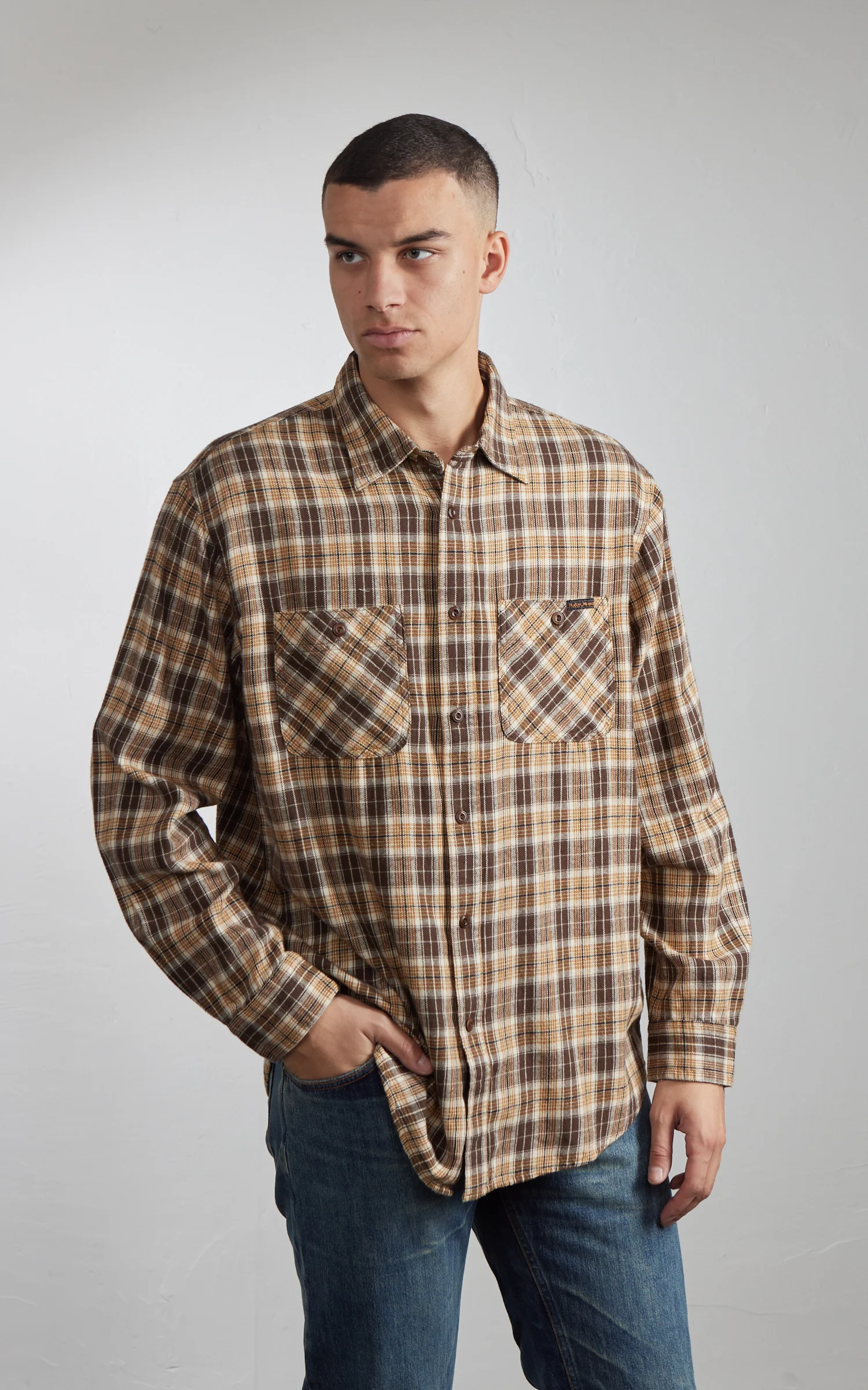 Nudie Jeans Julian Worker Shirt Check Brown - Image 5