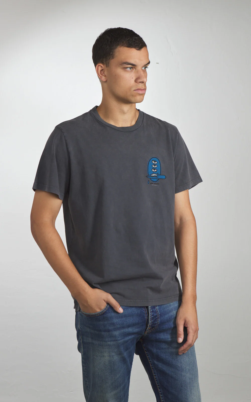 Nudie Jeans Roy Raw Tracks T-Shirt Antracite - Image 2