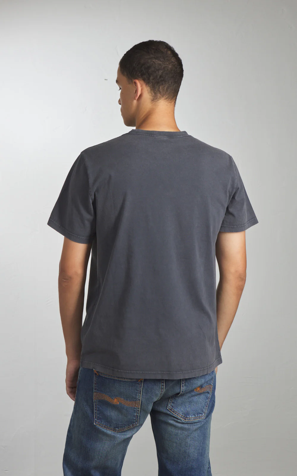 Nudie Jeans Roy Thriller Tracks T-Shirt Antracite - Image 6