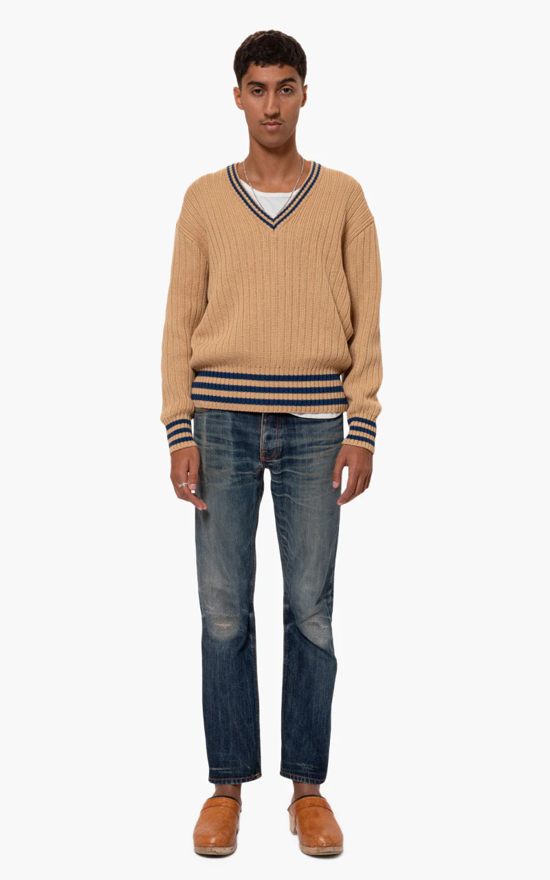 Nudie Jeans Stoffe V-Neck Faded Sun - Image 2