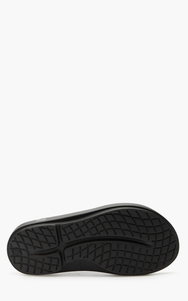 OOFOS Ooriginal Sandal Black - Image 3