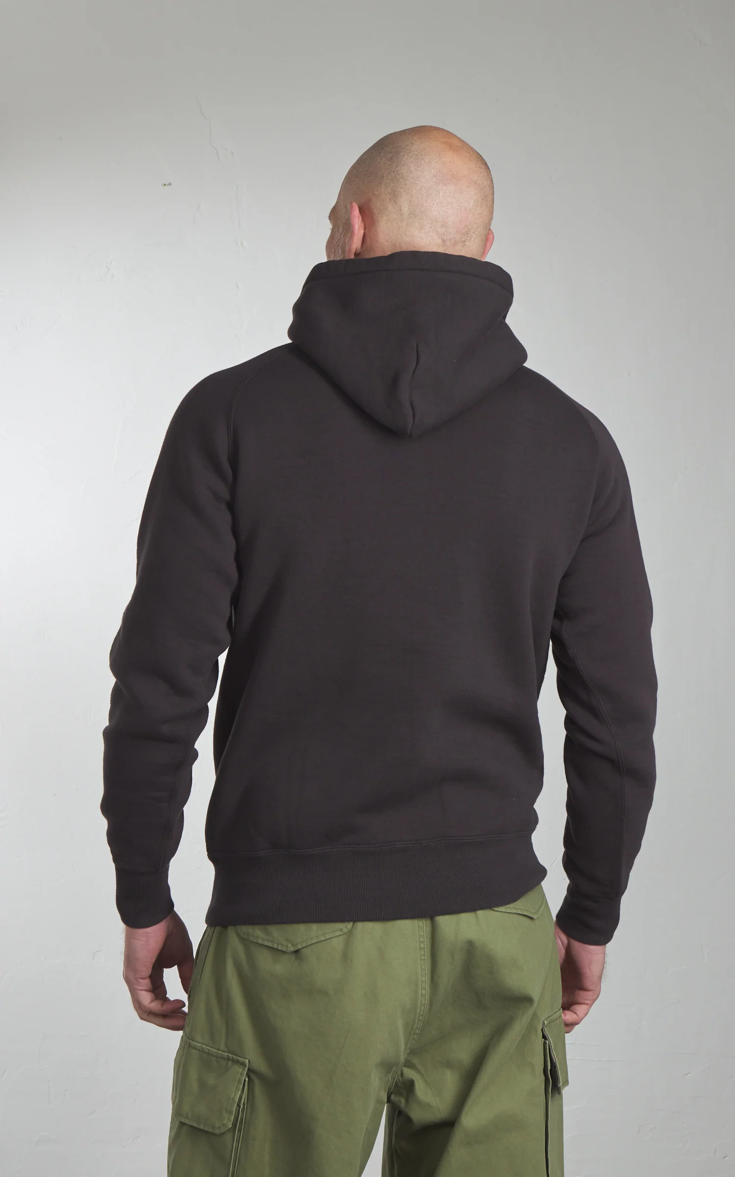 Pherrow's 25W-PVSH Pullover Hoodie Shadow Black - Image 5