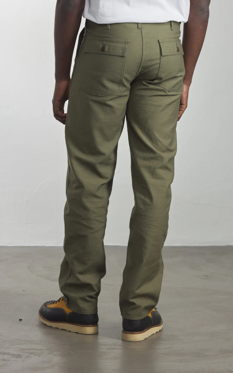 Pherrow's PUP1 Baker Pants Back Satin Olive - Image 6