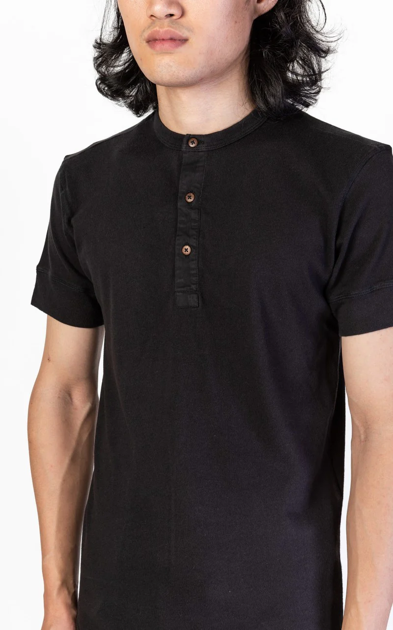 Pike Brothers 1927 Henley Short Sleeve Faded Black - Image 4