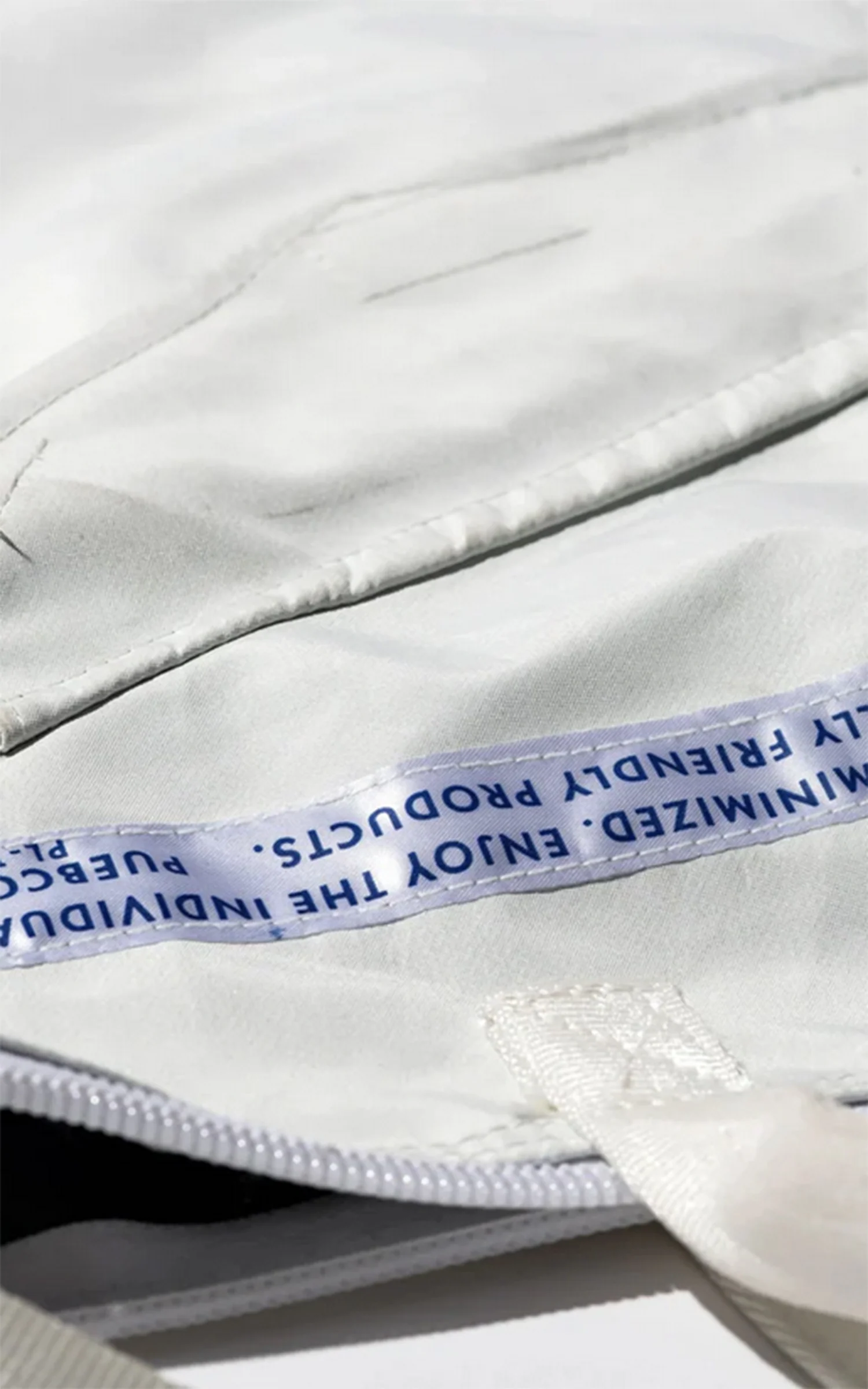 Puebco Snow Jacket Helmet Bag Limited Edition White - Image 3