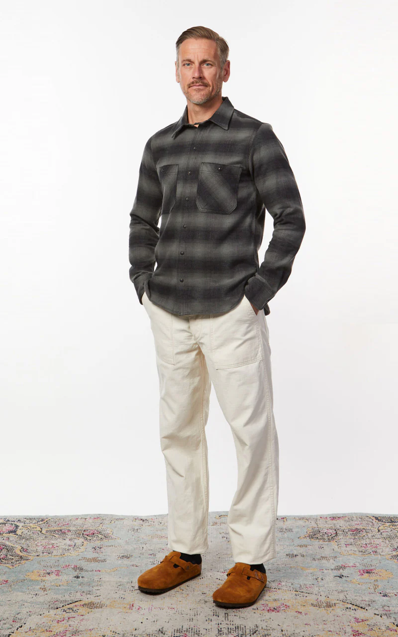 Rogue Territory BM Shirt Grey Brushed Plaid - Image 3