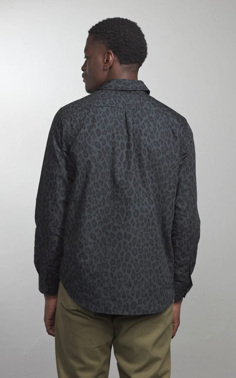 Oxford Shirt Dark Cheetah Camo - Image 4