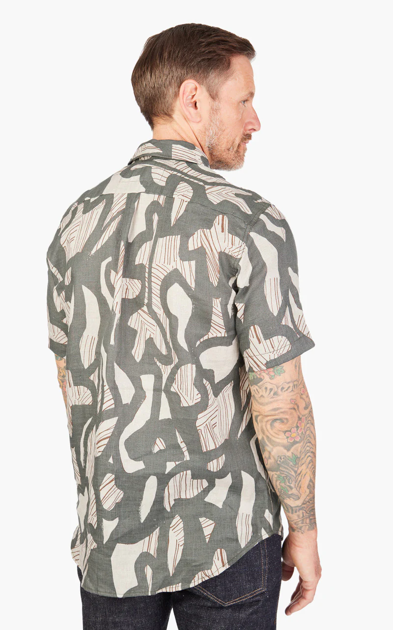 Rogue Territory Oxford Shirt Linen Grey Shapes - Image 6