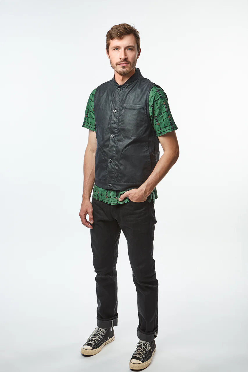 Rogue Territory Supply Vest Waxed Canvas Ridgeline Black - Image 2