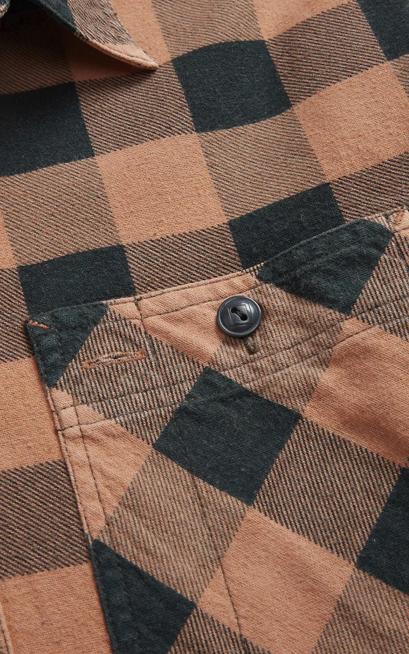 RRL Buffalo Check Chamois Workshirt Coral/Black - Image 4