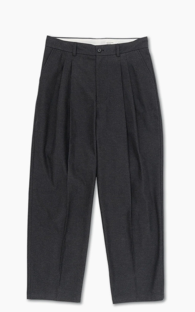 Still By Hand Deep Tuck Pressed Pant Charcoal