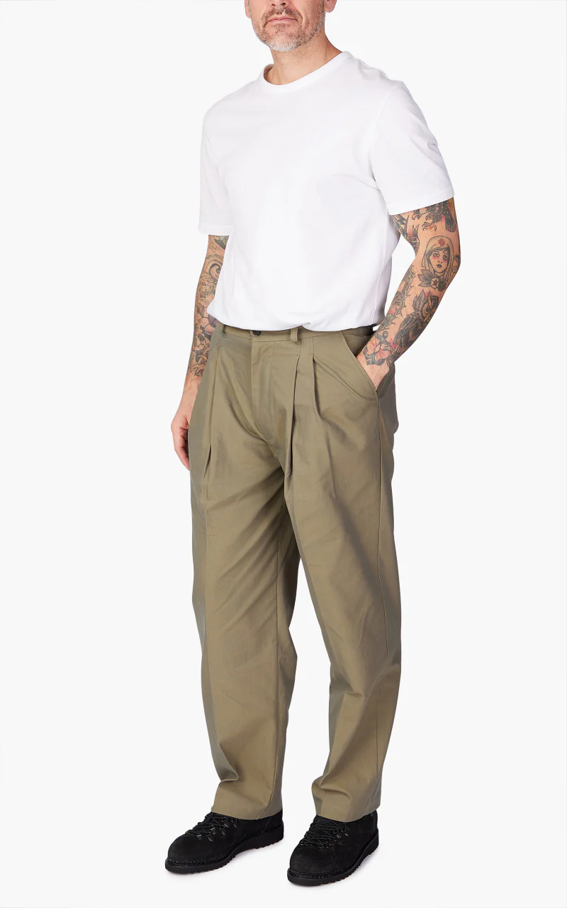 Still By Hand Deep Tuck Pressed Pant Olive - Image 2
