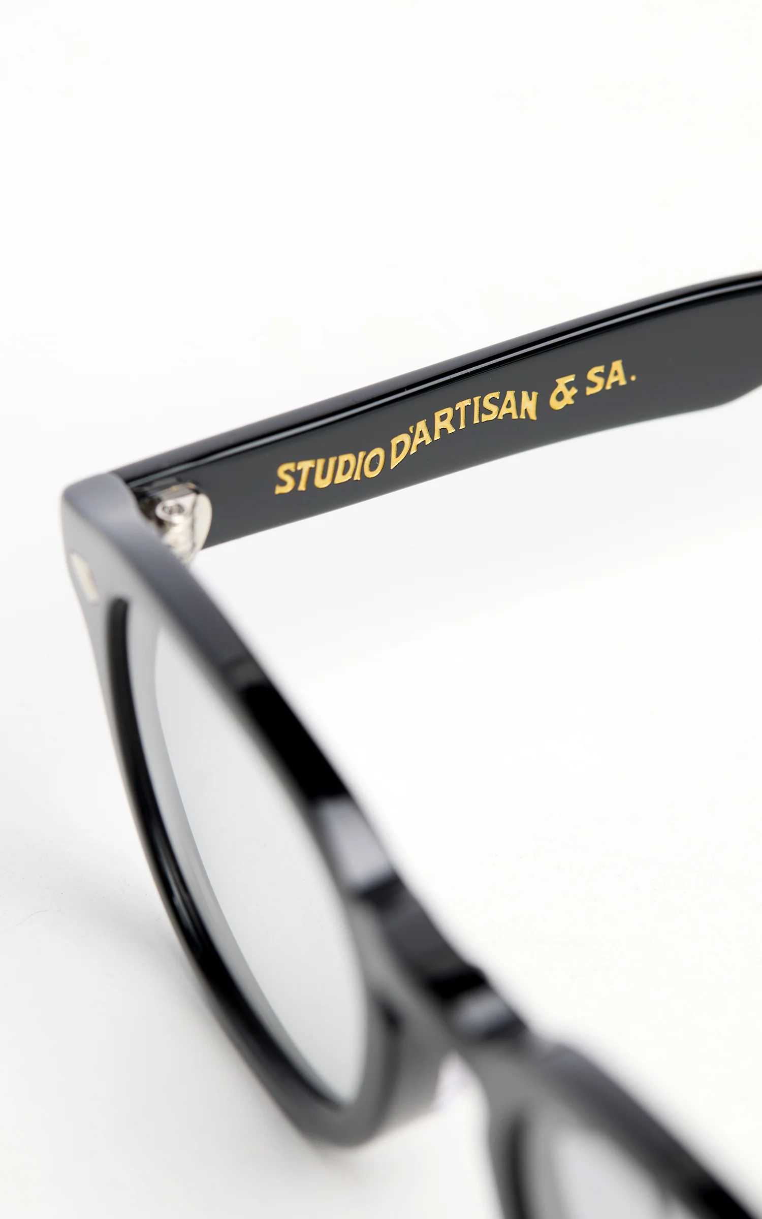 Studio D'Artisan 7558 Sunglasses Black - Image 3