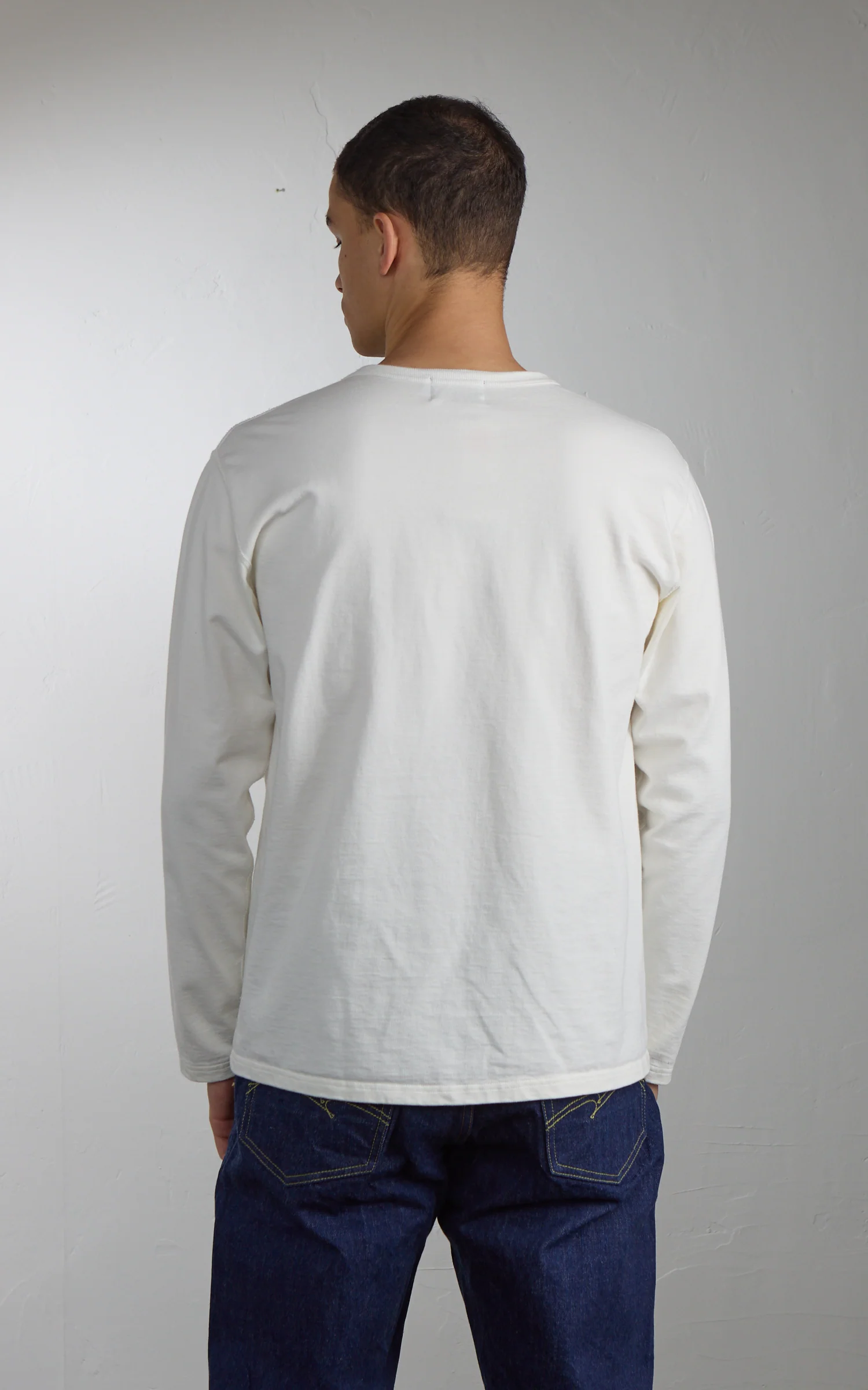 Studio D'Artisan 8186 Suvin Gold Longsleeve White - Image 5