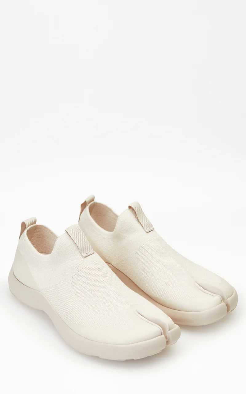 Tabi Shoe Off White - Image 2